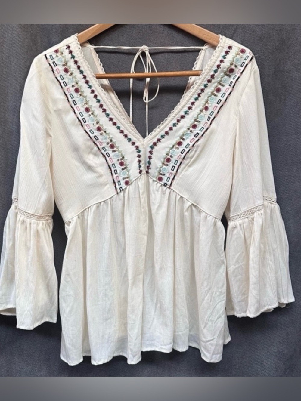 Boho Embroidered V-Neck Peasant Blouse - Cream